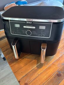 Bargain Price!! Ninja Foodi Max Dual Zone Air Fryer 9.5L AF400UK