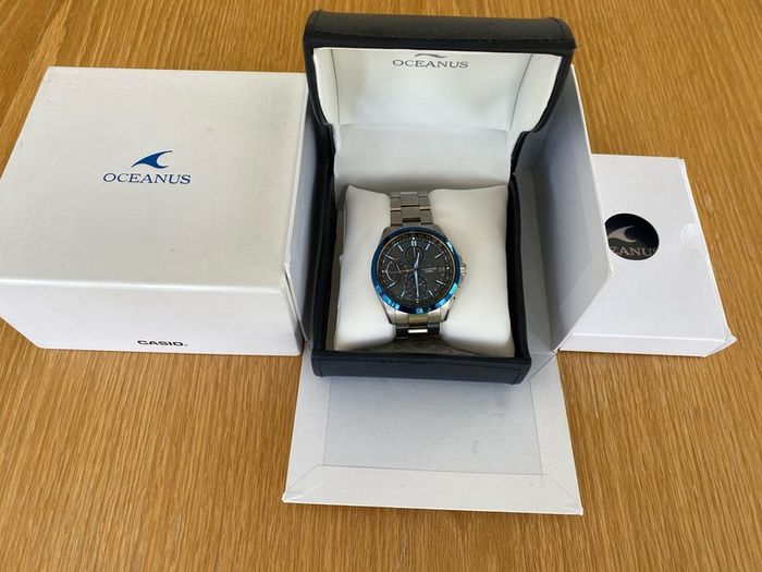 Casio Oceanus OCW-T2600G-1AJF solar radio watch