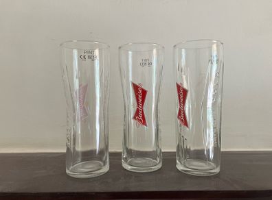 Budweiser pint glasses