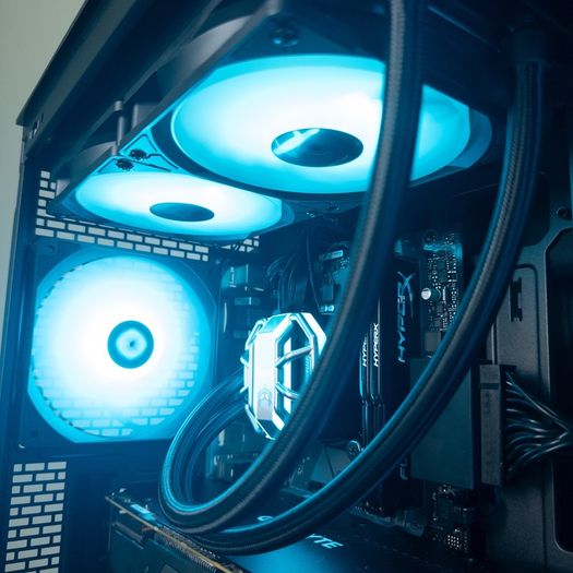 Black Gaming Pc - Plug & Play | Rtx 2070 | I5 9400 | 16gb Ram | 480gb Ssd