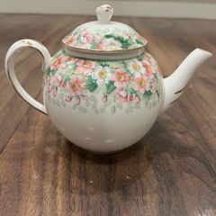 Vintage Crown Staffordshire "Maytime" Teapot