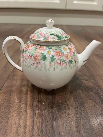 Vintage Crown Staffordshire "Maytime" Teapot