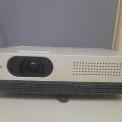 Proyector Sanyo