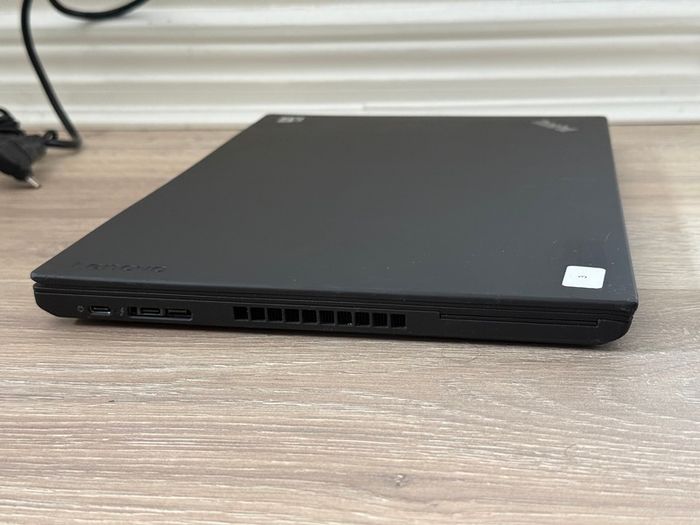 Lenovo Thinkpad T480 I5-8350u 16gb Ram 256gb Ssd