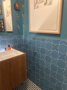 Porto cross azure tile
