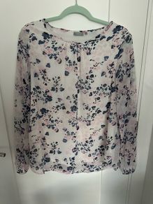 [clothes for adults] Cute long sleeved top/blouse, size M/10