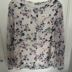 [clothes for adults] Cute long sleeved top/blouse, size M/10