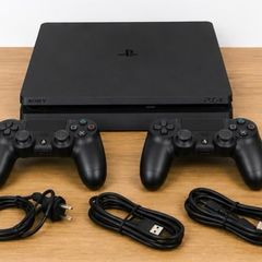 PS4 Slim, controllers & games