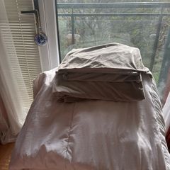 King size duvet + cover + coverpillow by MarkSpencer