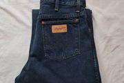 Wrangler wide league cowboy jeans Size 30/32 zip fly bnwt