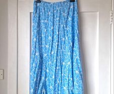 Brand new blue & white Floral skirt