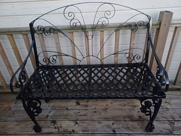 Steel bench