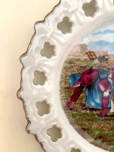 Vintage Wall Plate 1970s