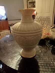 Lenox ornament vase