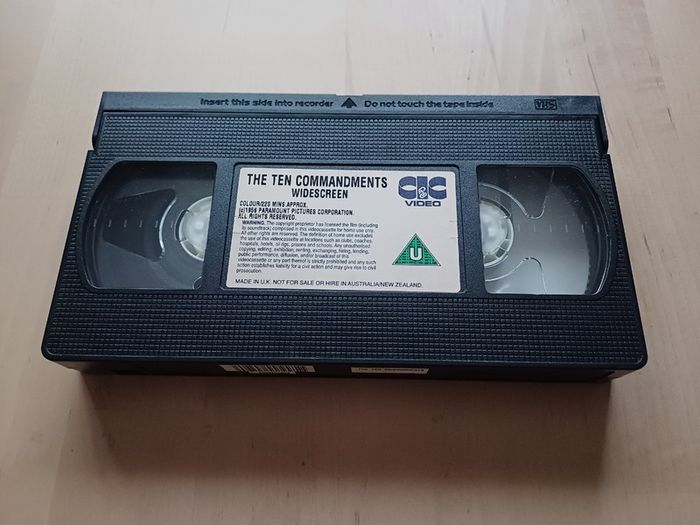 The Ten Commandments VHS Widescreen Movie (Charlton Heston Film 1956)