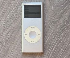 iPod Nano 2nd Gen 4gb (Free Post)