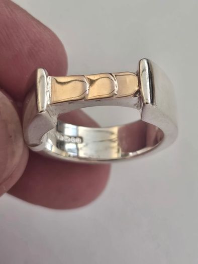 Brand New Hallmarked Silver & 9ct Gold Ring