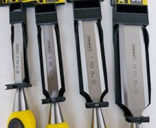 Wood chisels