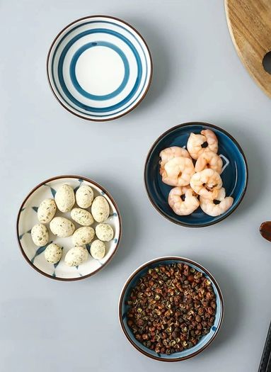 Brand New small bowls/soy sauce dishes. Brand new