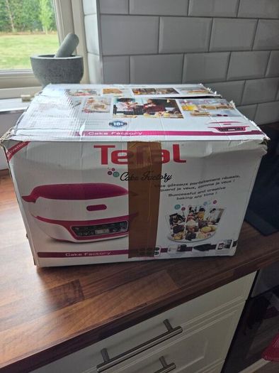 TEFAL Cake Factory - Brand New