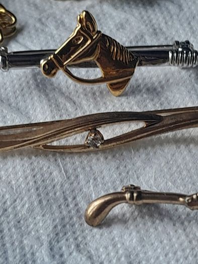 lot of jewellery