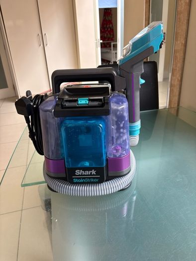 Shark stain striker pro