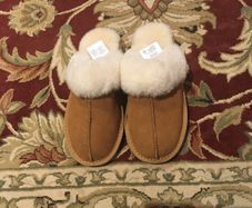 Ladies Sheepskin Slippers, size EU-40, UK-6.5