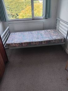 single bed