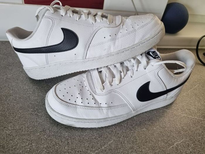 Nike air forces runners