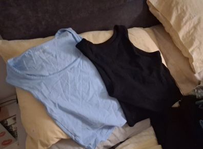 2 free tops size small