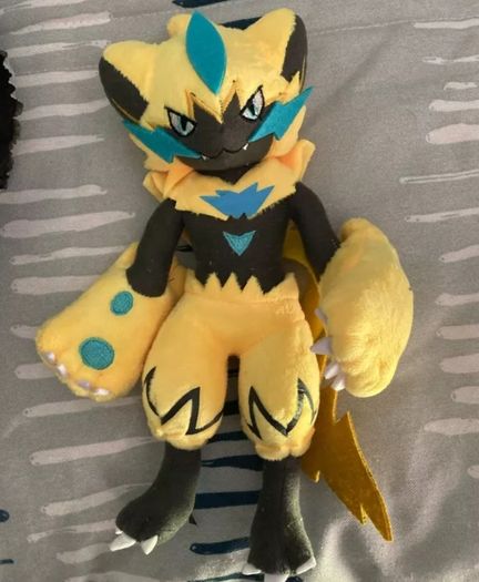 Pokemon Zeraora 23cm Stuffed Plush Toy