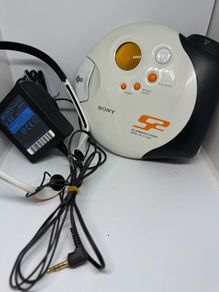 Sony Sports CD Walkman DSJ301