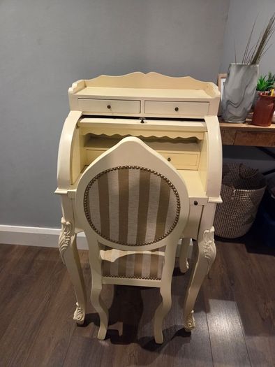Cream writing desk and chair