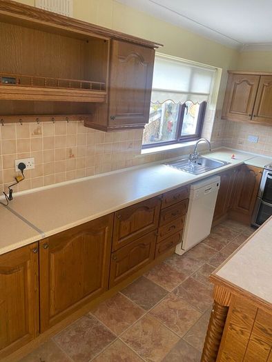 Solid Oak Kitchen