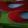 crocs size 5 red ballarina pump, new Image 3