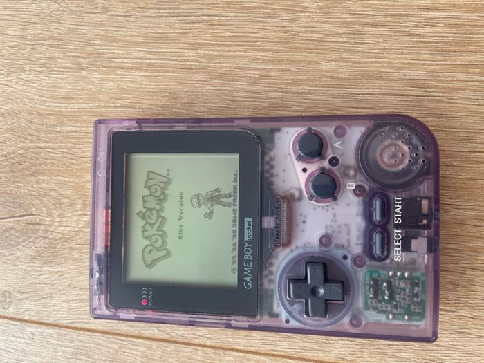 Nintendo Gameboy Pocket MGB-001 Clear Purple Boxed with Manual and Flash Card 4 GB included all the games