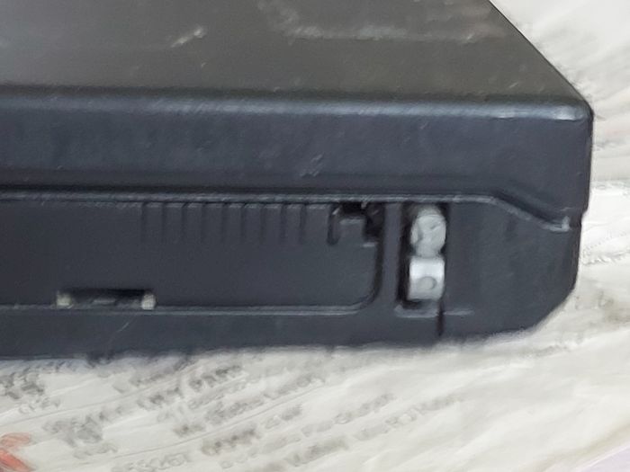 Lenovo T60p IBM Thinkpad, in excellent cosmetic condition, Battery is Good but states Error with Date & Time, and displays Lock Sign