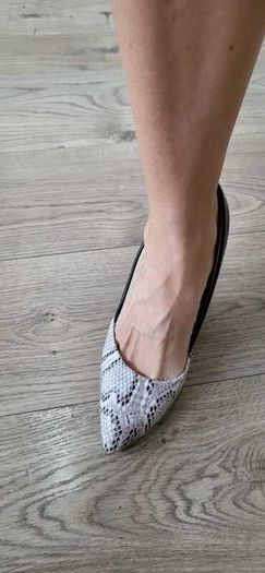 PROFILE python and plain black high heels Sz 7UK (Fit 7-7.5UK)