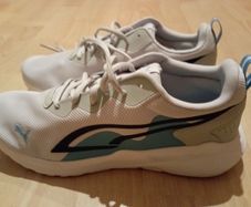 Sport Shoes Trainers.