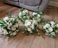 Complete wedding flowers set