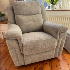 Lawson Power Recliner