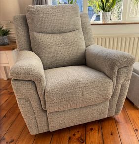 Lawson Power Recliner