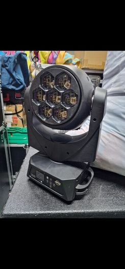adj vizi hex wash7, Moving head