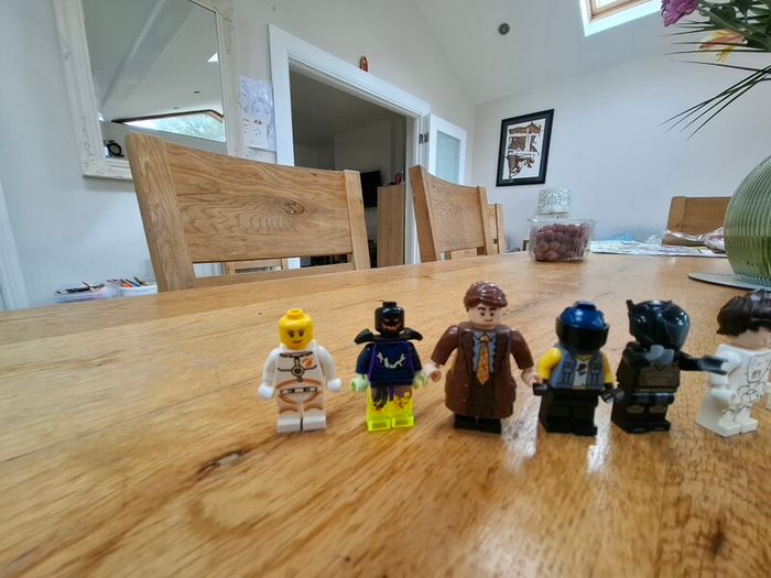 LEGO bundle 12 random mini figures