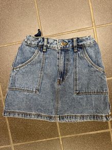 girls  skirt