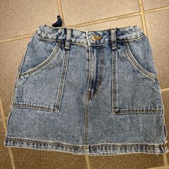 girls  skirt