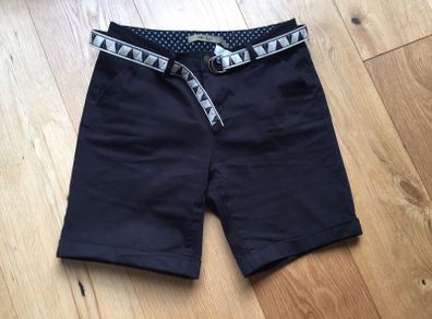 Black Ladies Size 10 Shorts & Belt