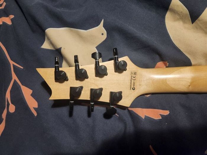 Harley Benton 7 String
