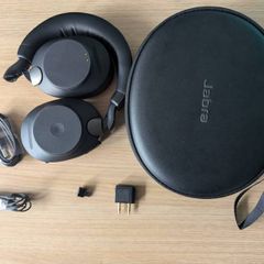 Jabra Evolve 2 85 headphones