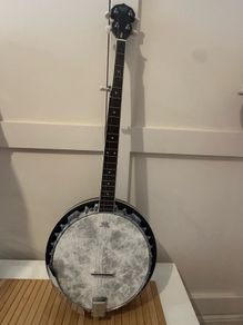 5-string Banjo + Hard Case